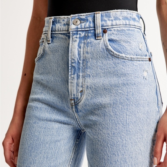 90s High Rise Jeans - Picture 2 of 3